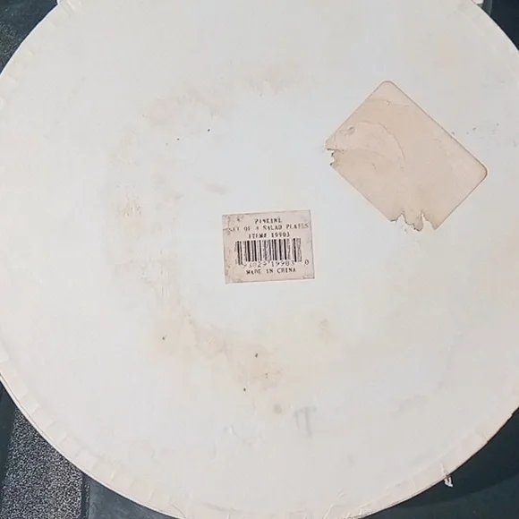 Rosanna Salad Plates NEVER TOO MANY SHOES Set of 4 In Original Box 8 Inch - Picture 6 of 9